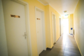 Gang, Büro Toiletten - Zu Vermieten: Attraktives Hotel in Augsburg-Lechhausen