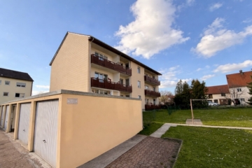 Modern sanierte 3-Zimmer-Wohnung mit Balkon, Garage und PV-Anlage in Gersthofen, 86368 Gersthofen, Etagenwohnung